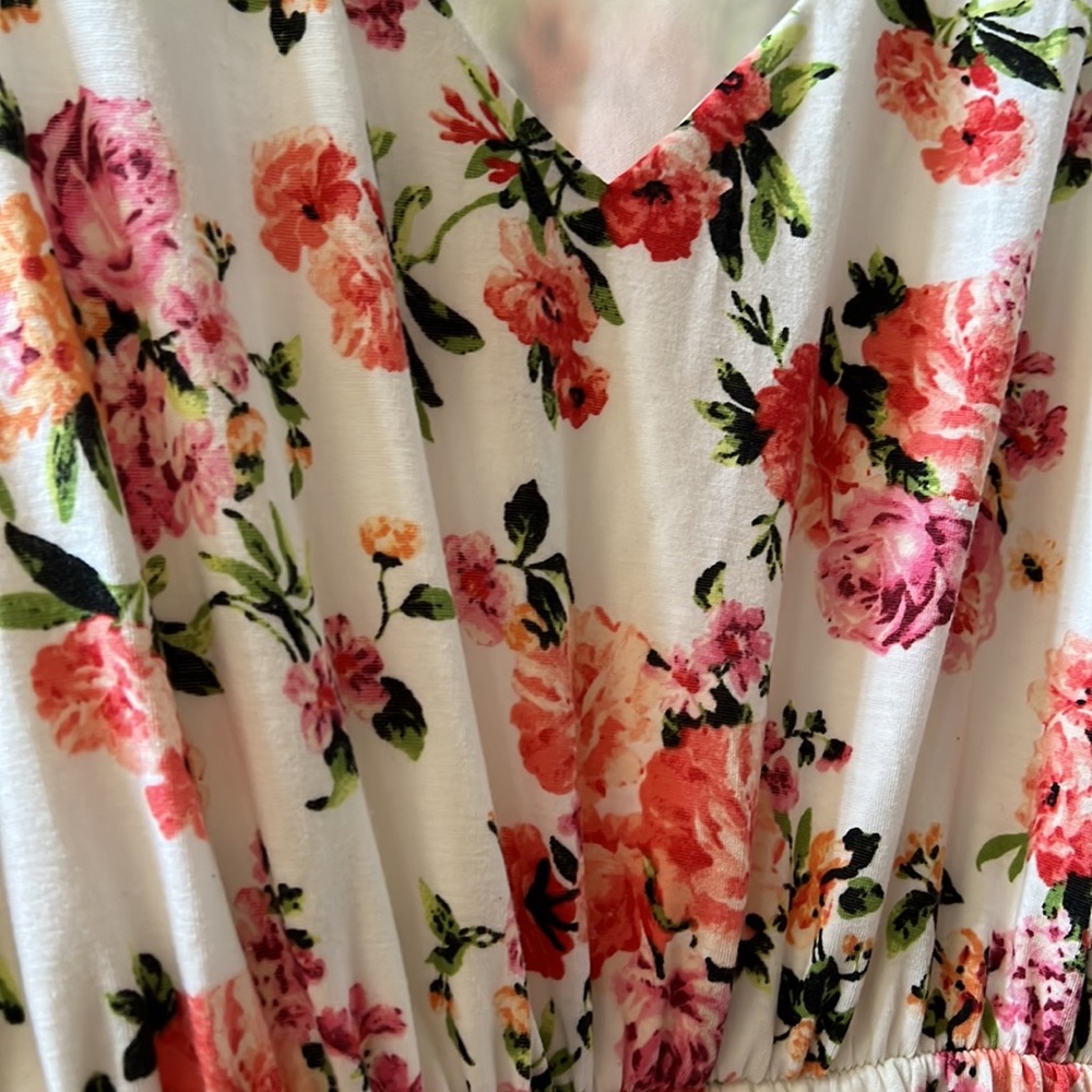 Pinkblush Floral Maternity Dress - Picture 4 of 5